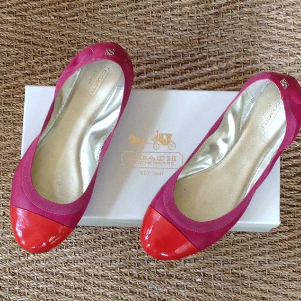 Coach flats